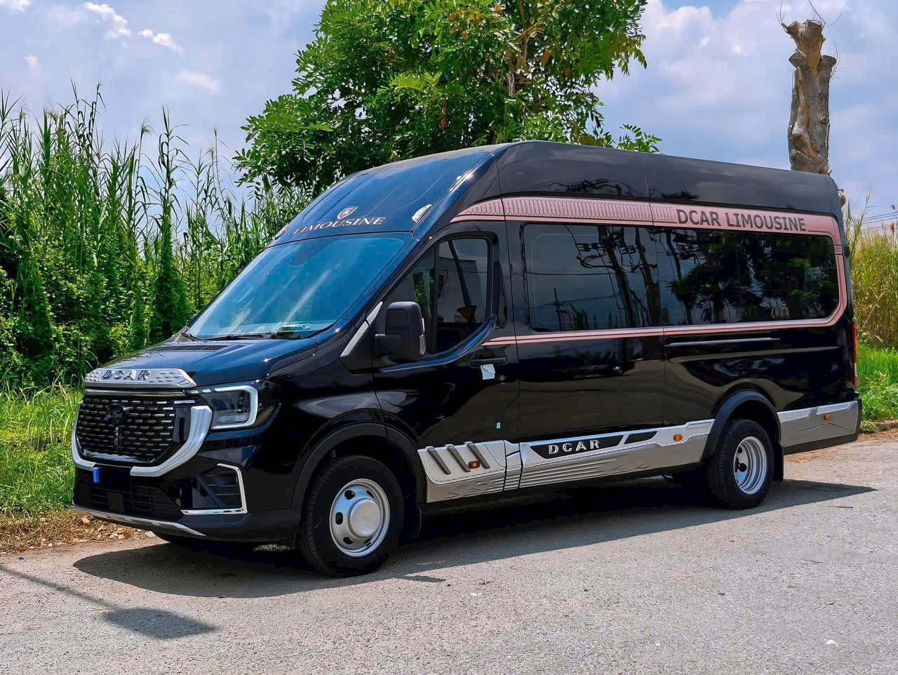 Bao xe Limousine Dcar ghế massage